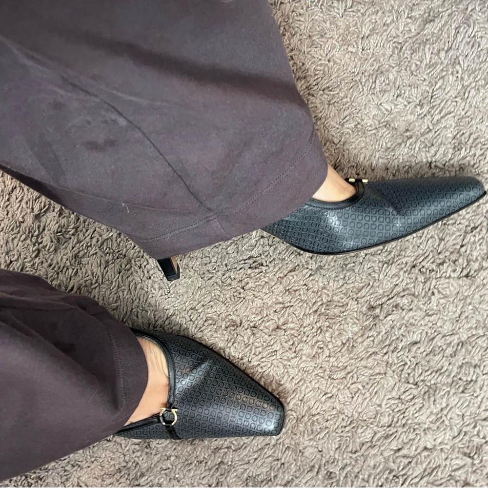 Salvatore Ferragamo Black Monogram Slingback Heels (Size 8.5 A)